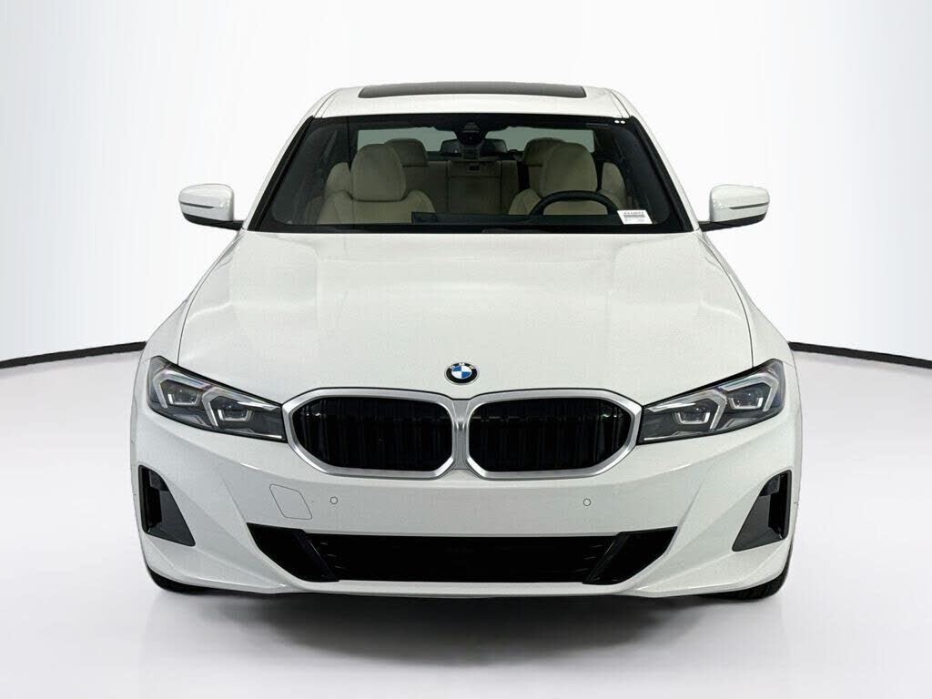 2026 BMW 330i