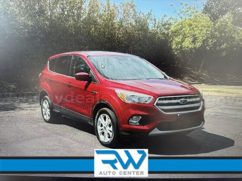 2017 FORD Escape