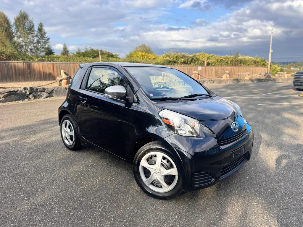 2012 TOYOTA Scion