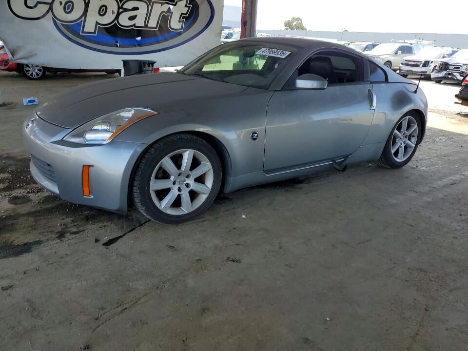 2004 NISSAN 350Z