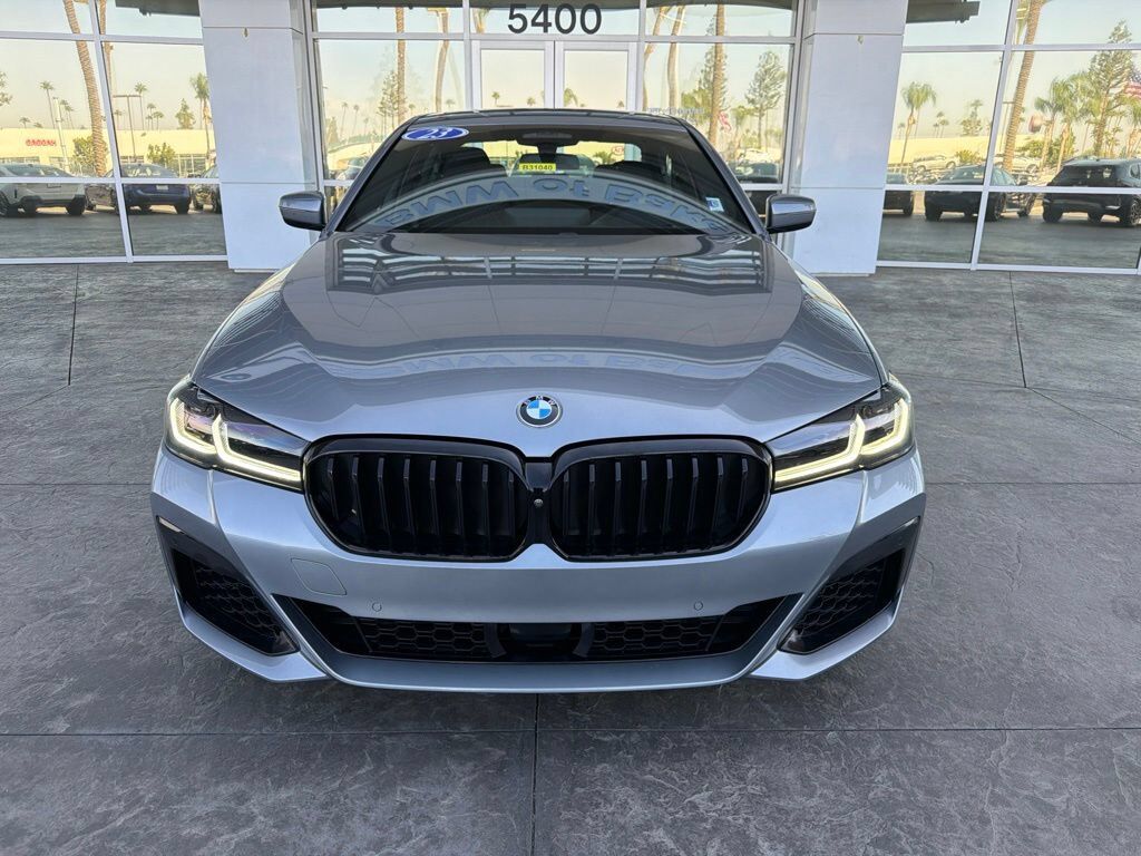 2023 BMW M550i