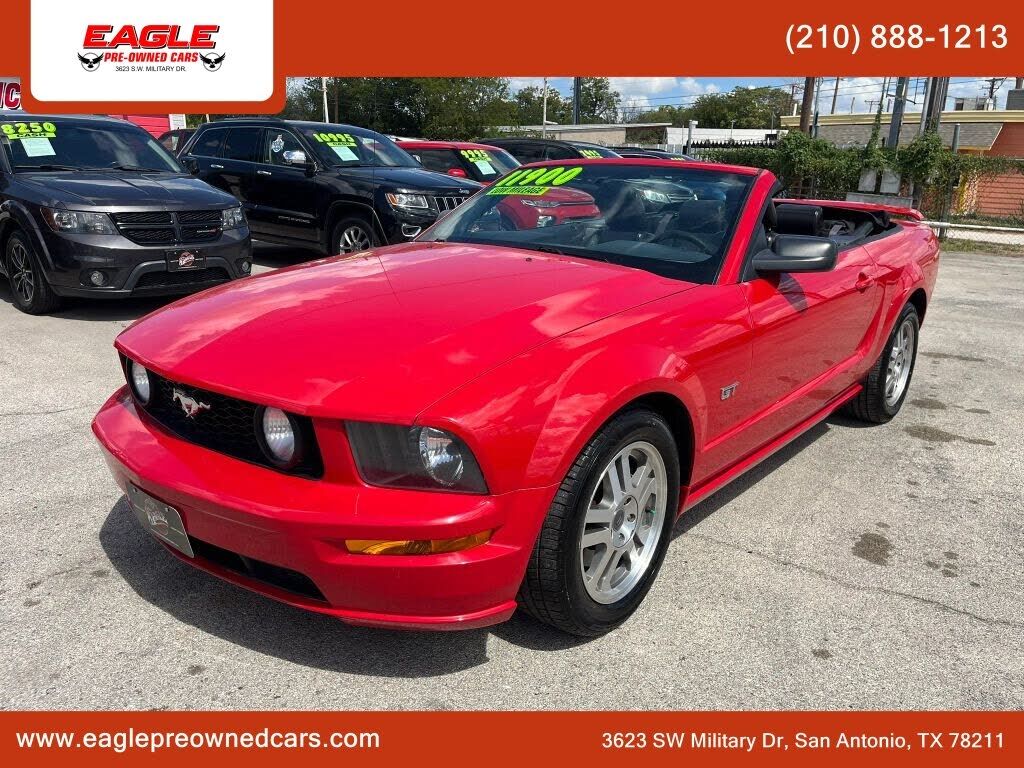 2005 FORD Mustang