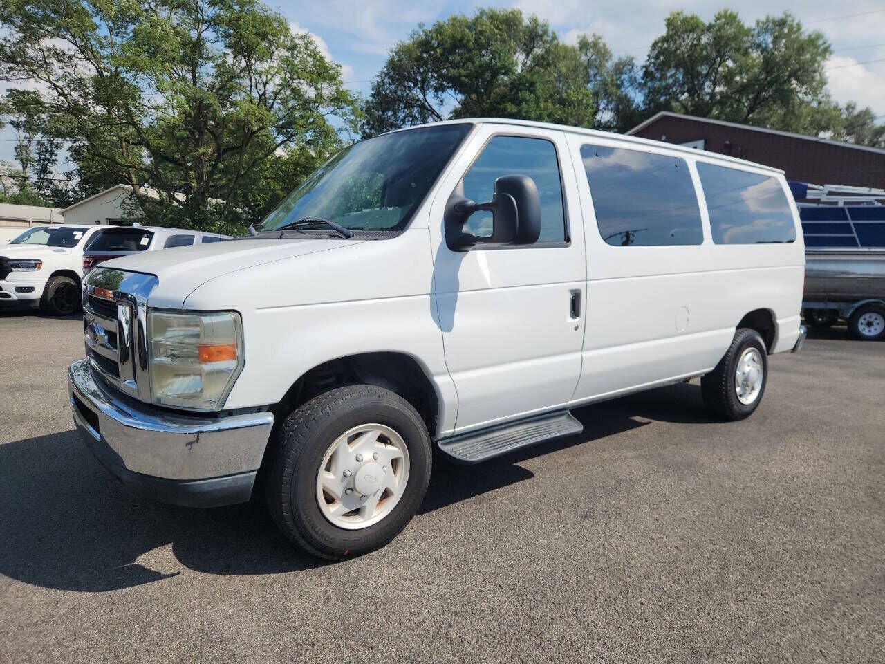 2008 FORD E-350