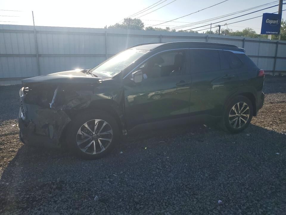 2022 TOYOTA COROLLA