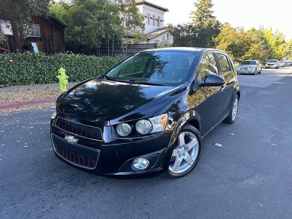 2016 CHEVROLET Sonic