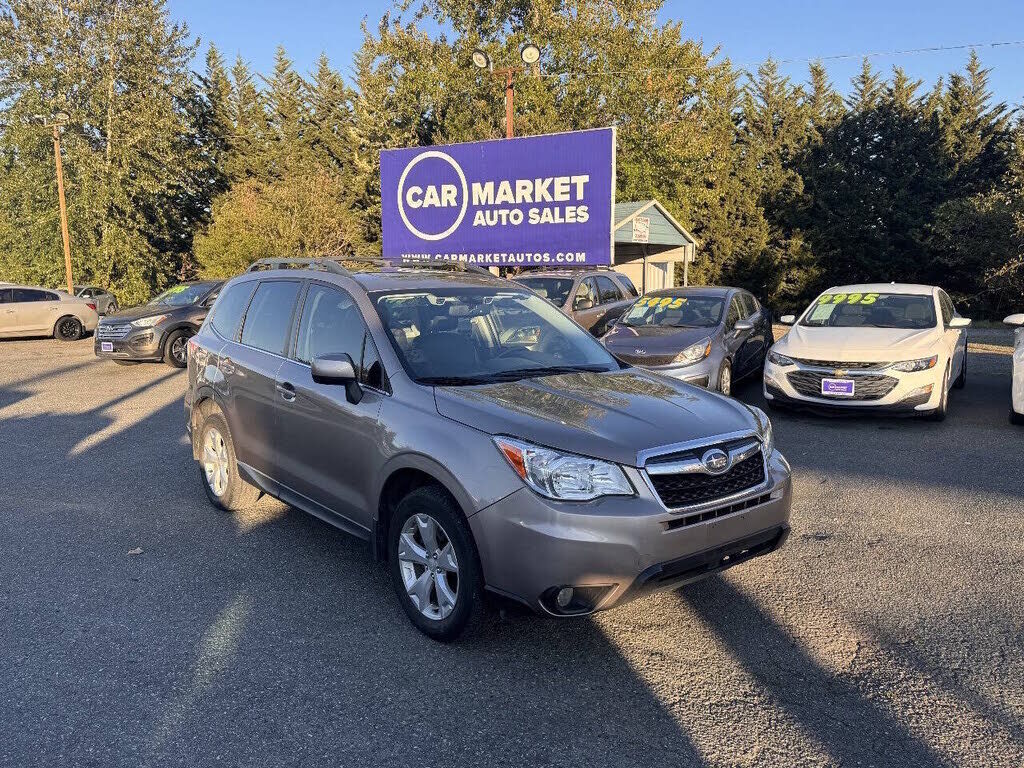 2016 SUBARU Forester