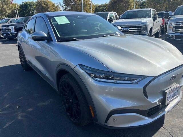 2021 FORD Mach-E