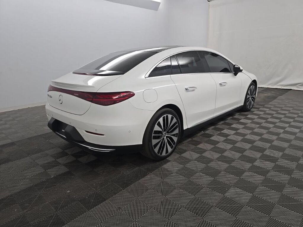 2024 Mercedes-Benz EQE-Class Sedan