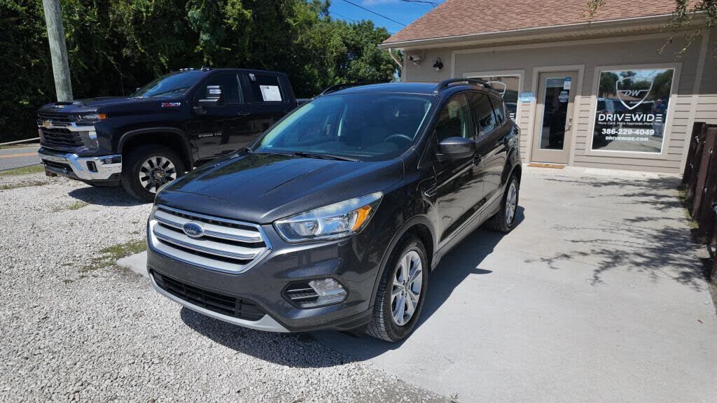 2018 FORD Escape