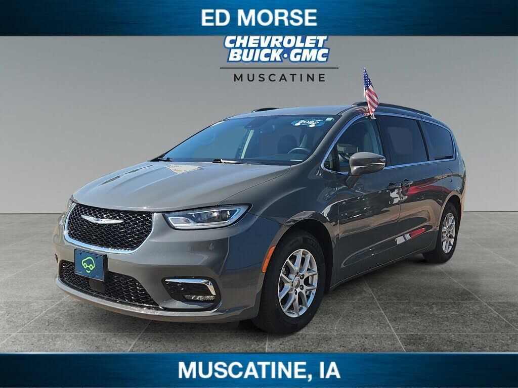 2022 CHRYSLER Pacifica