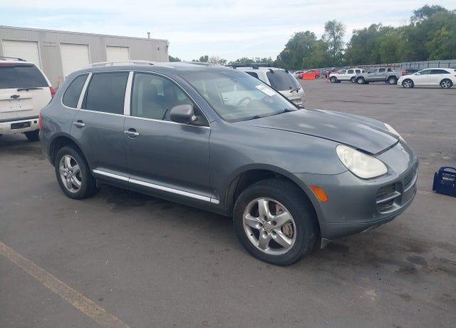 2005 PORSCHE Cayenne