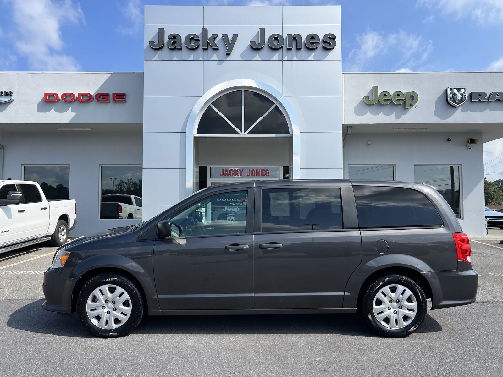 2019 DODGE Grand Caravan