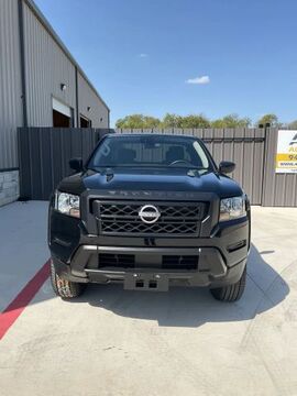 2024 NISSAN Frontier