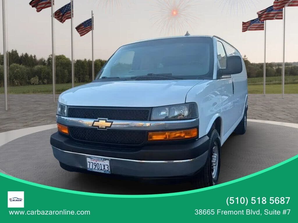 2023 CHEVROLET Express