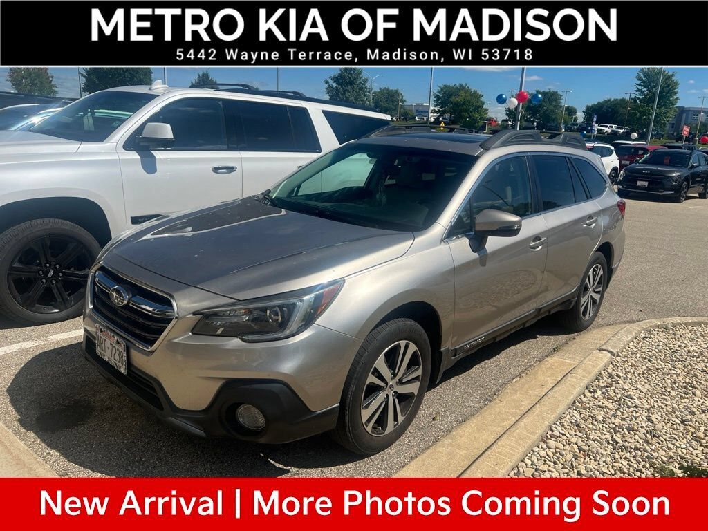 2018 SUBARU Outback