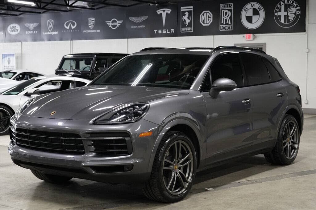 2019 PORSCHE Cayenne
