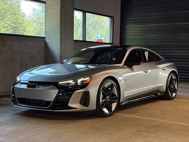 2023 AUDI RS e-tron GT