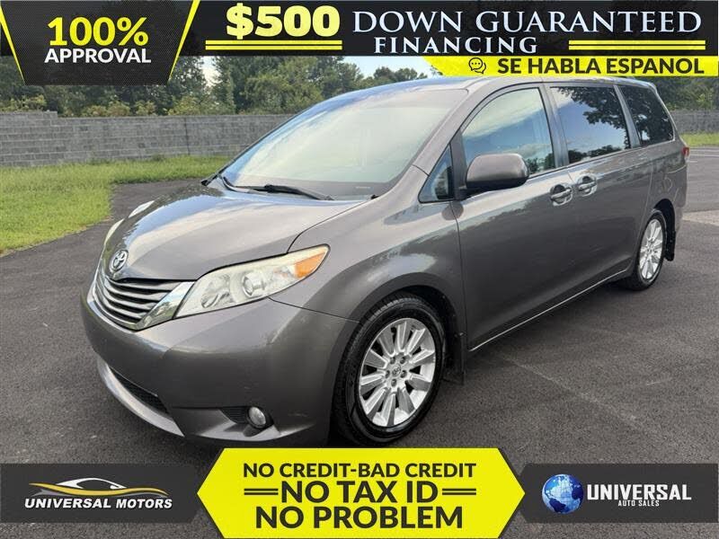 2013 TOYOTA Sienna