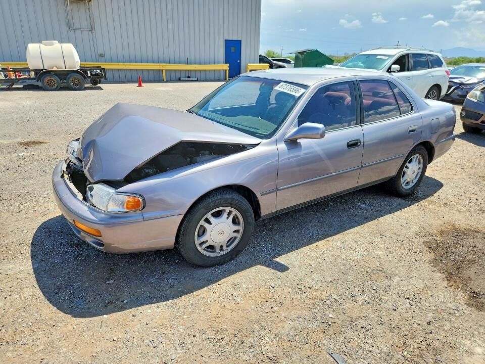 1996 TOYOTA Camry