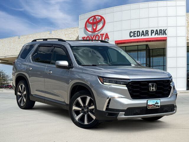 2025 HONDA Pilot