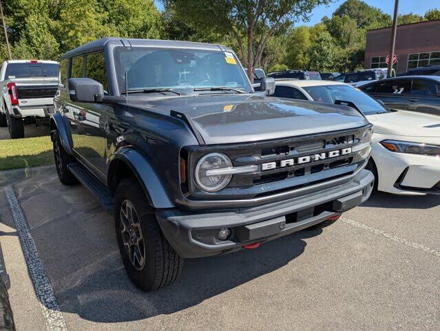 2022 FORD Bronco