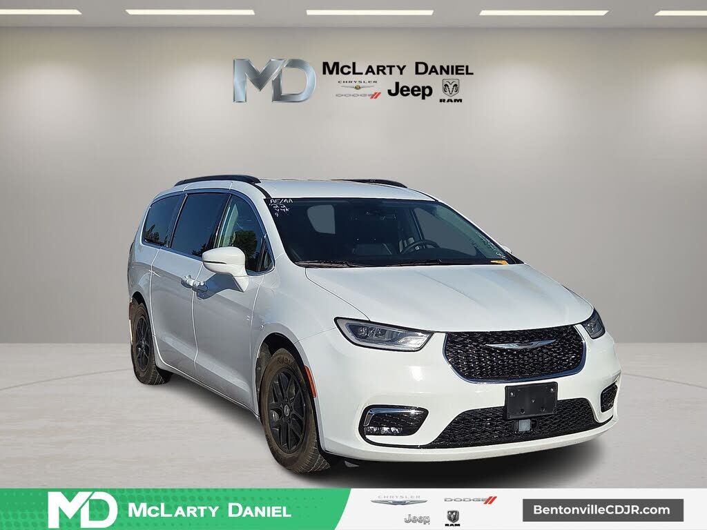 2022 CHRYSLER Pacifica