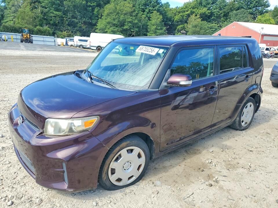 2011 TOYOTA SCION