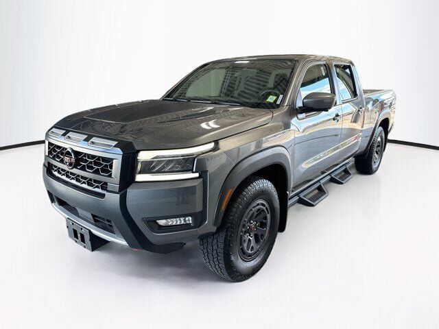 2025 NISSAN Frontier