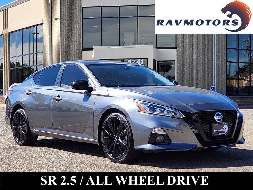 2022 NISSAN Altima