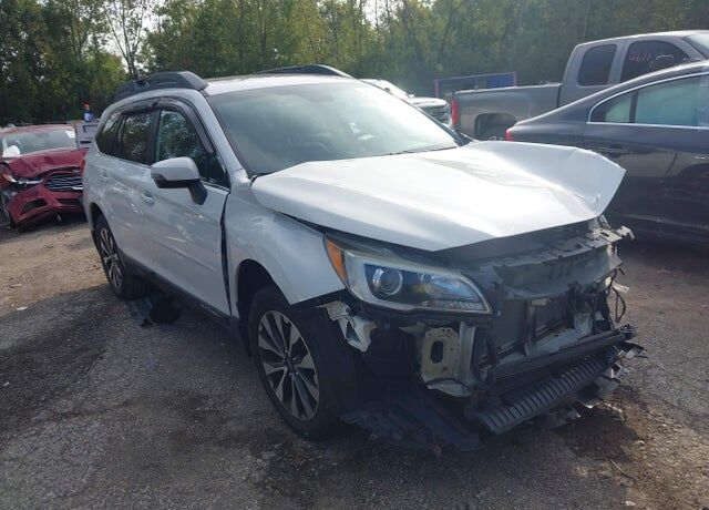 2016 SUBARU Outback