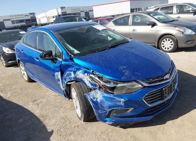 2017 CHEVROLET Cruze
