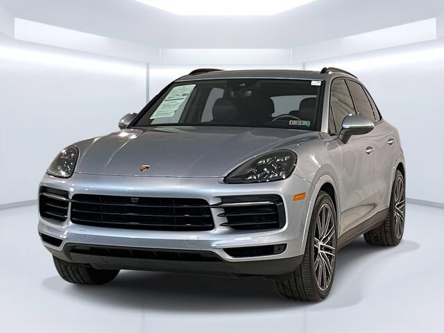 2023 PORSCHE Cayenne