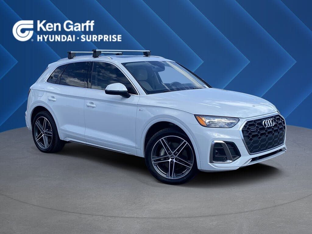 2021 AUDI Q5 e