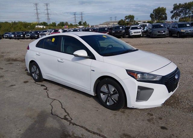 2017 HYUNDAI Ioniq