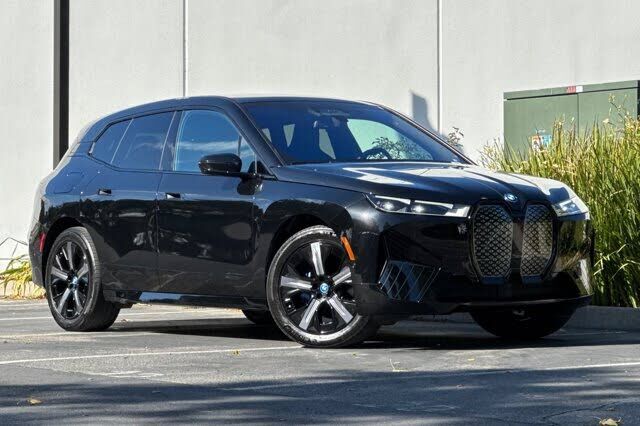 2024 BMW iX