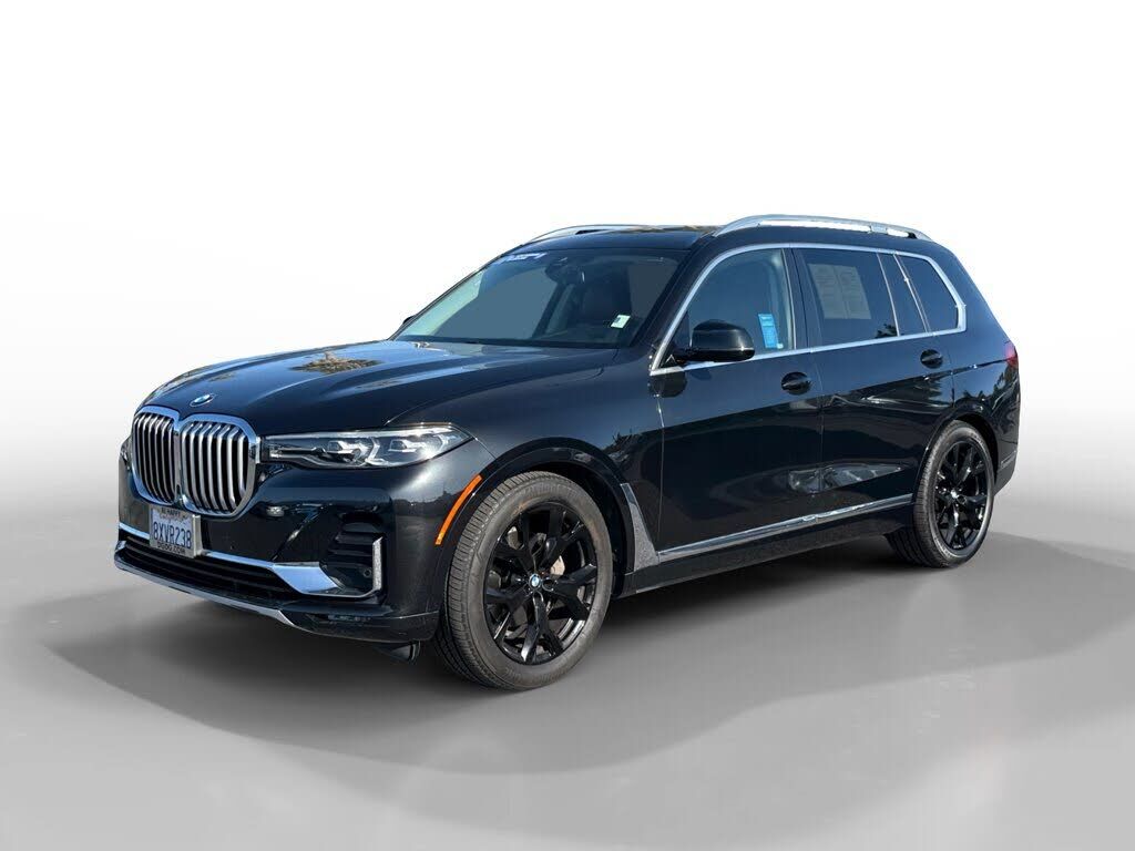 2021 BMW X7