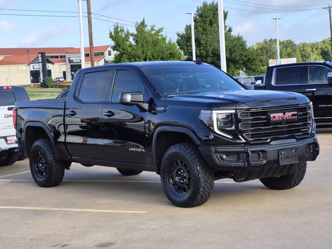 2023 GMC Sierra