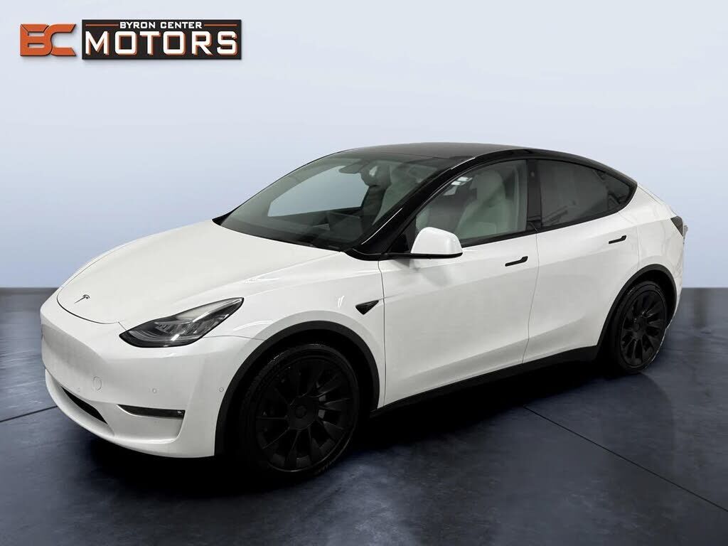 2021 TESLA Model Y