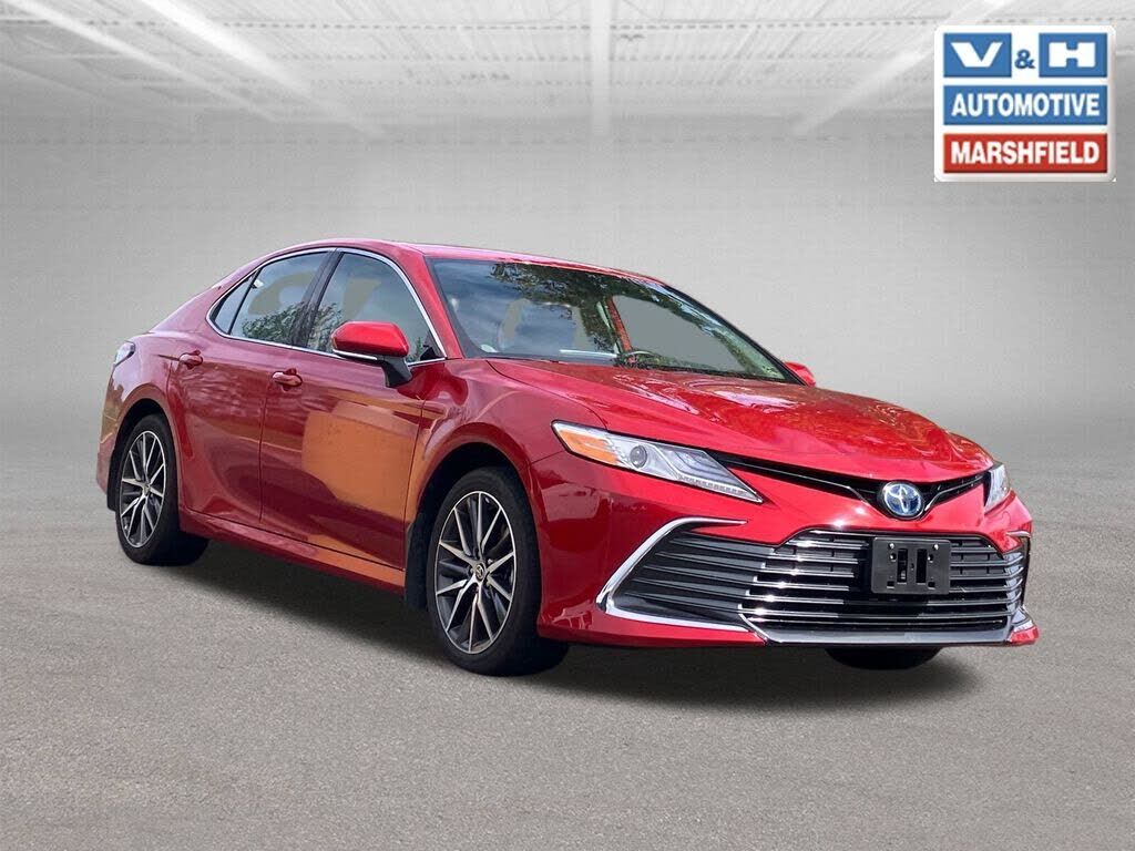 2023 TOYOTA Camry