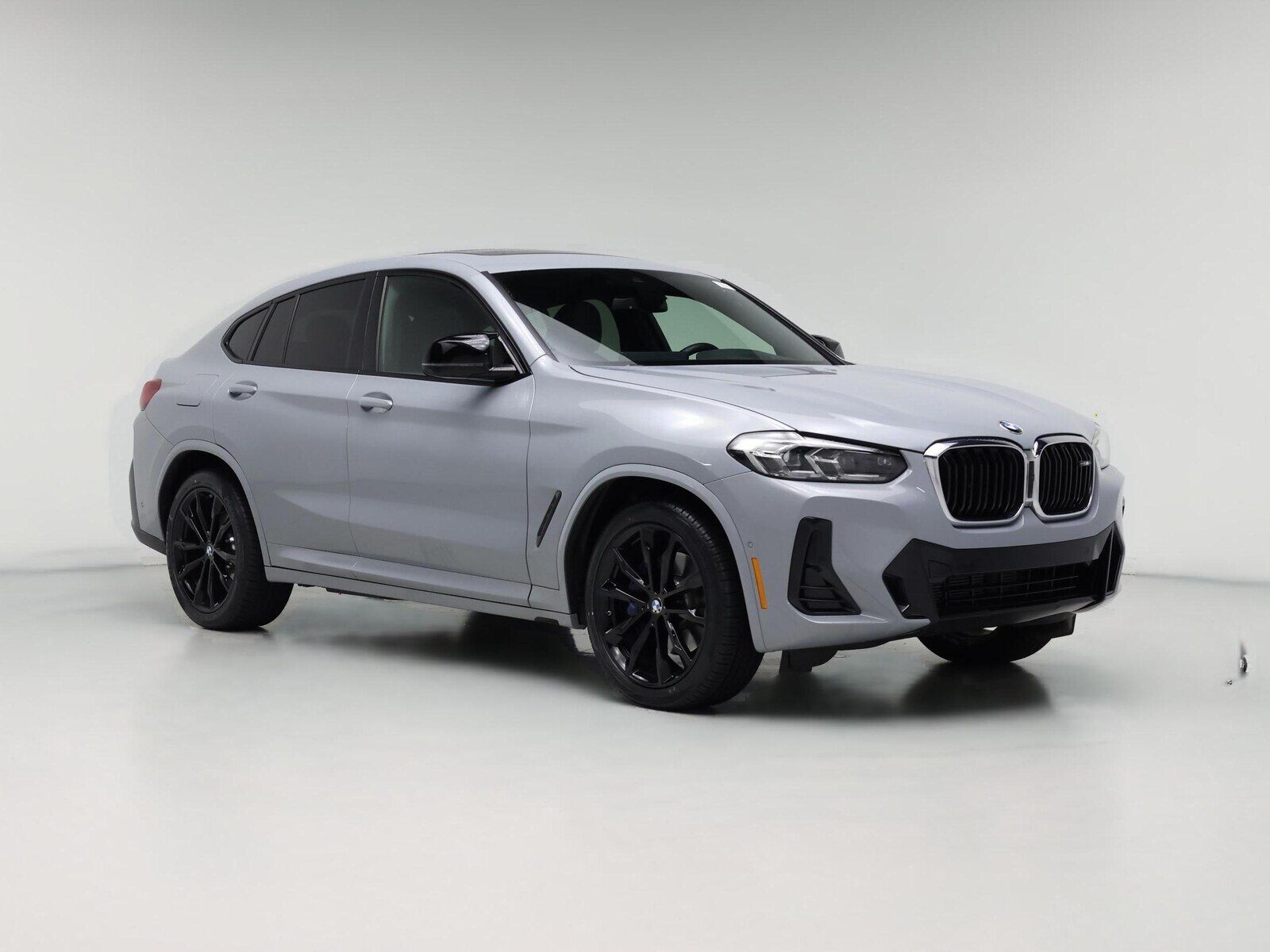 2022 BMW X4