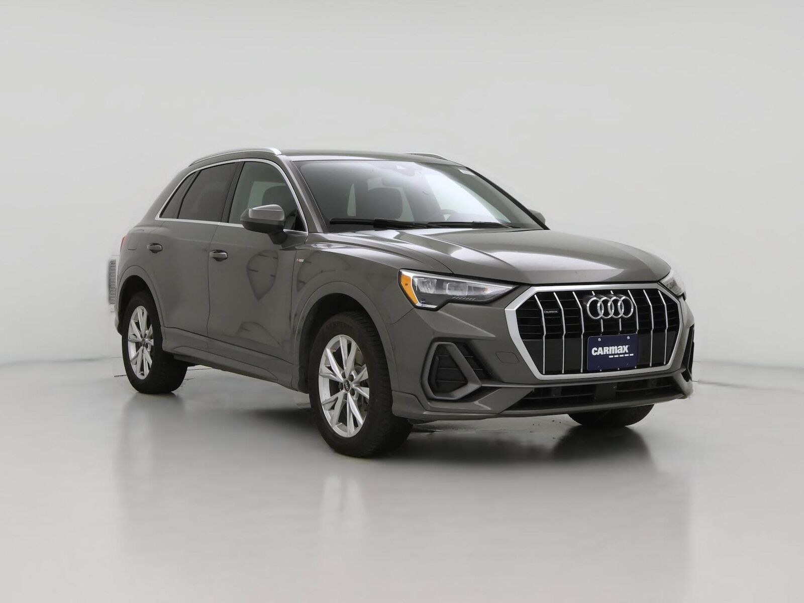 2022 AUDI Q3