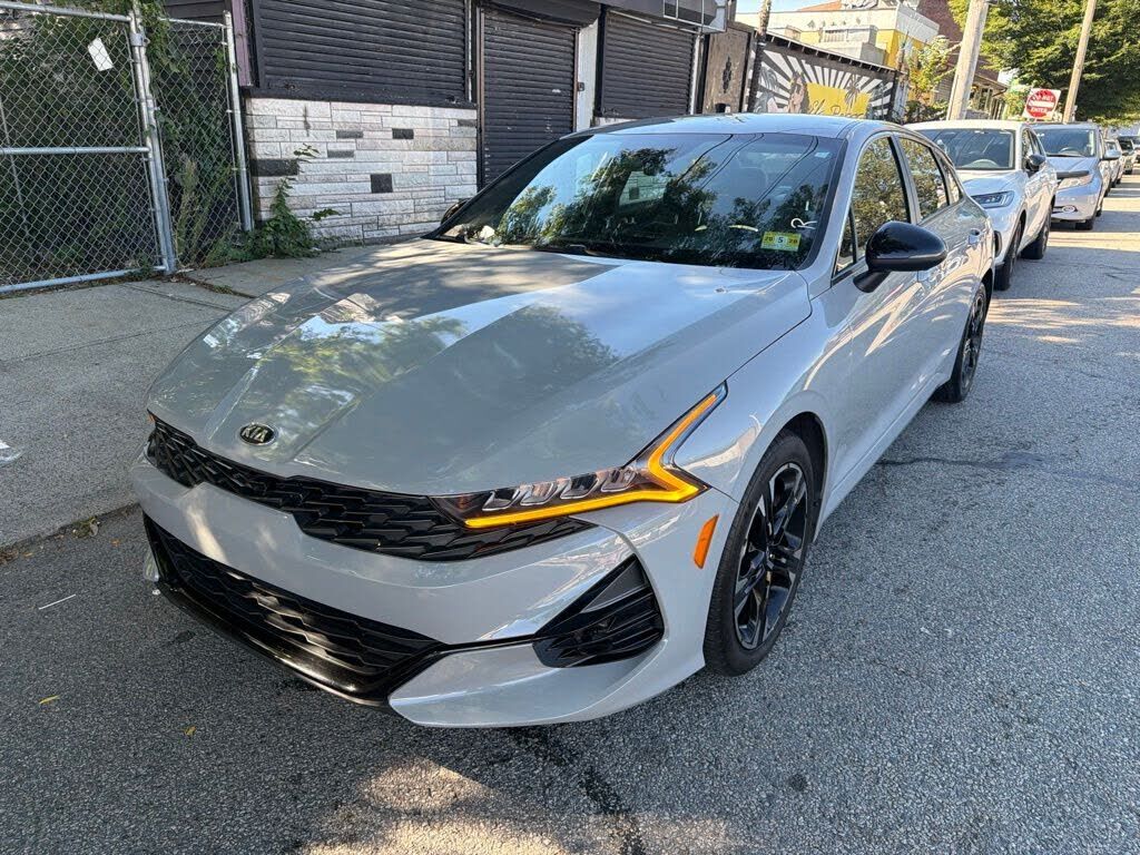 2021 KIA K5