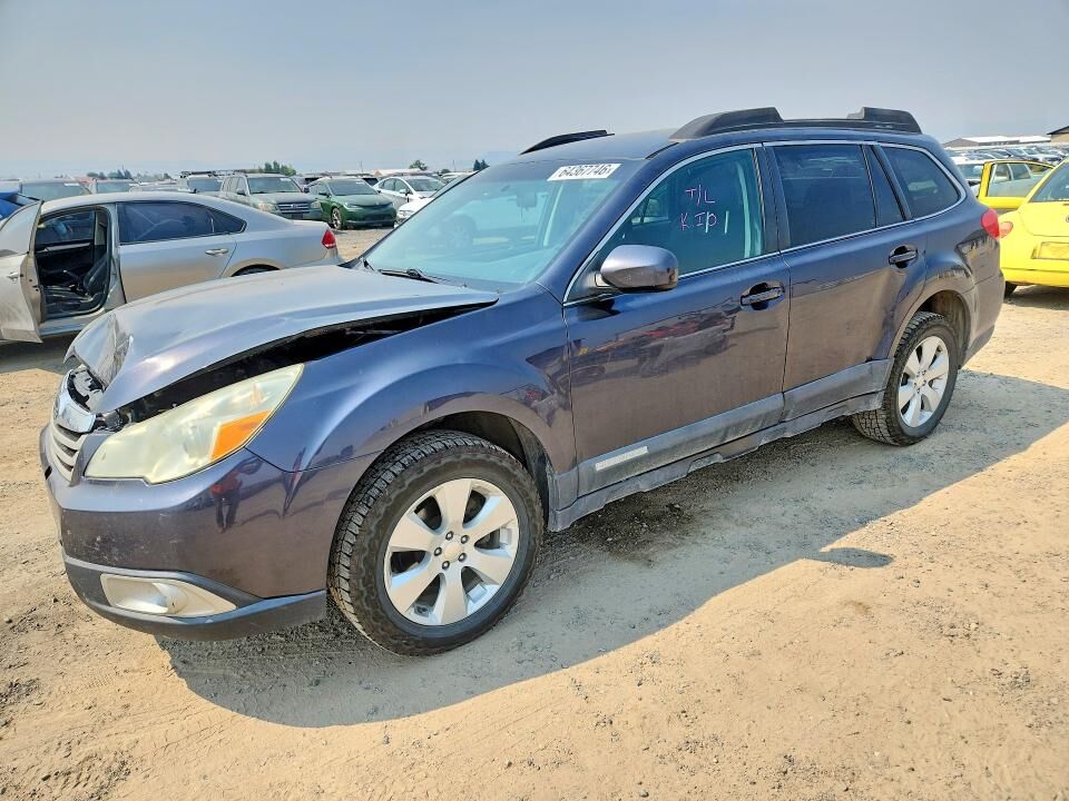 2011 SUBARU Outback