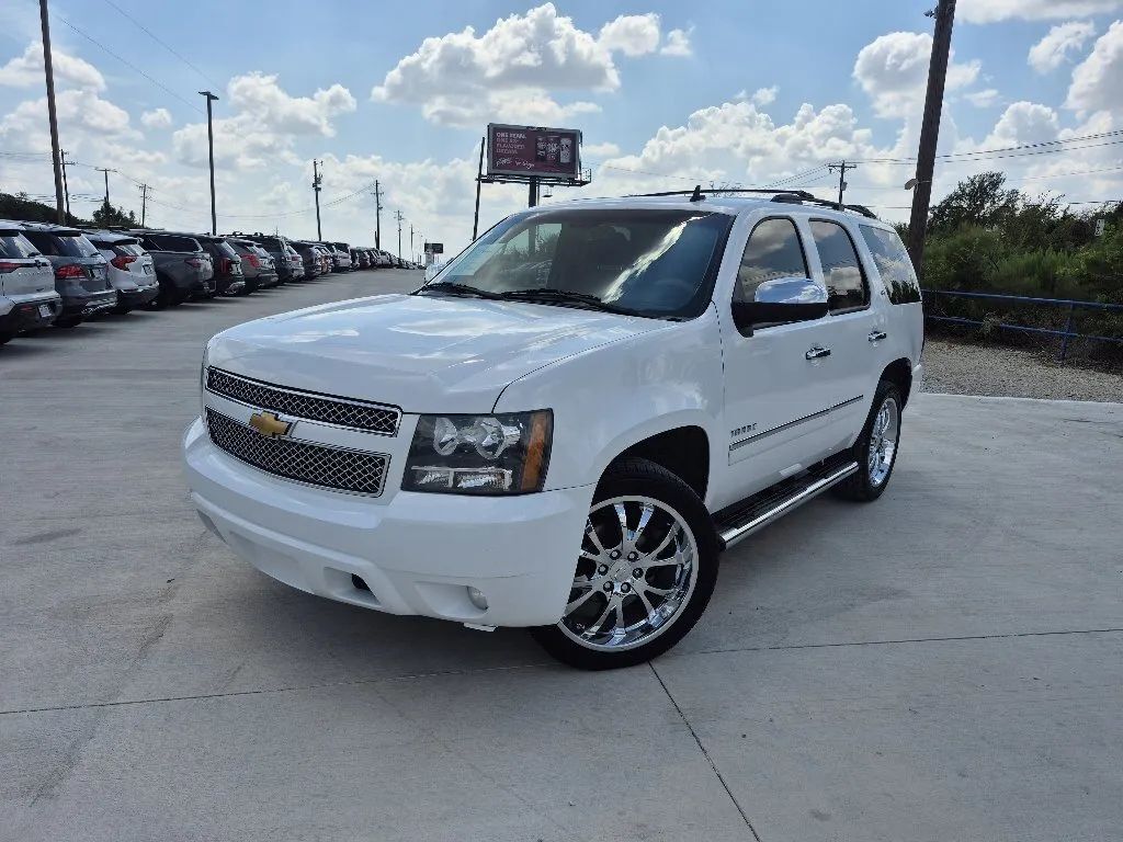 2012 CHEVROLET Tahoe