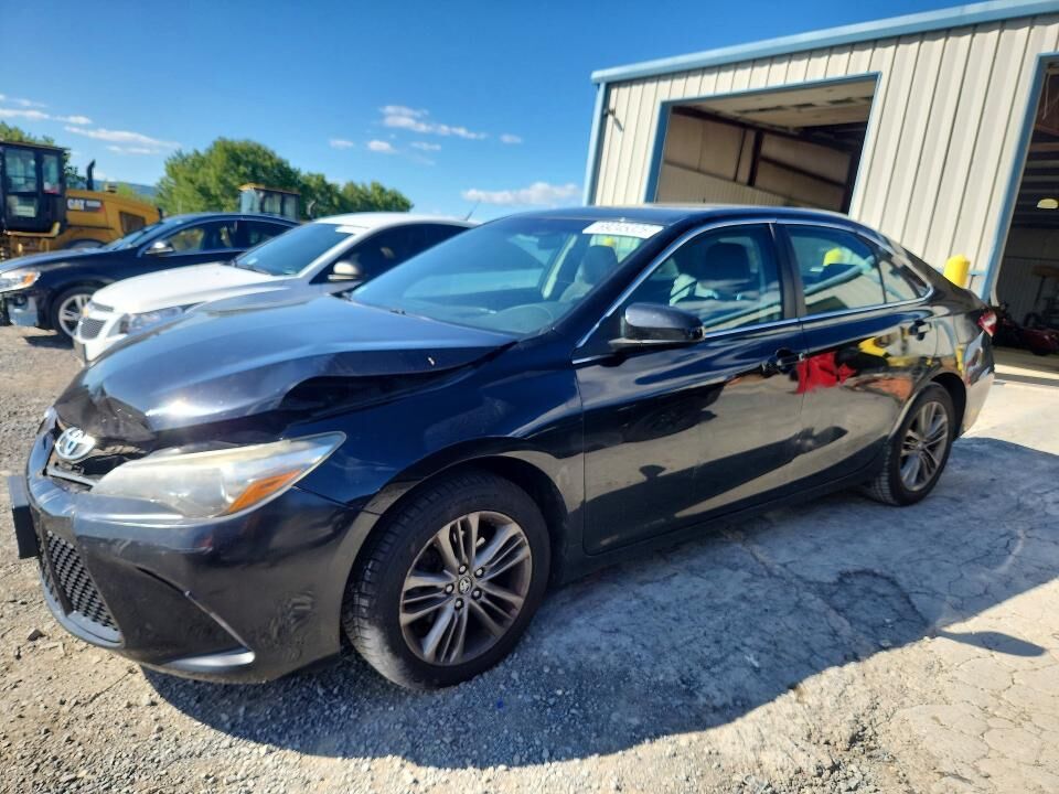 2017 TOYOTA Camry