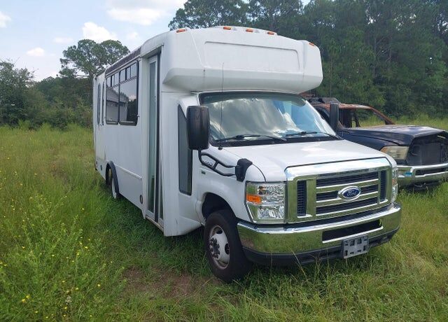 2016 FORD E-350