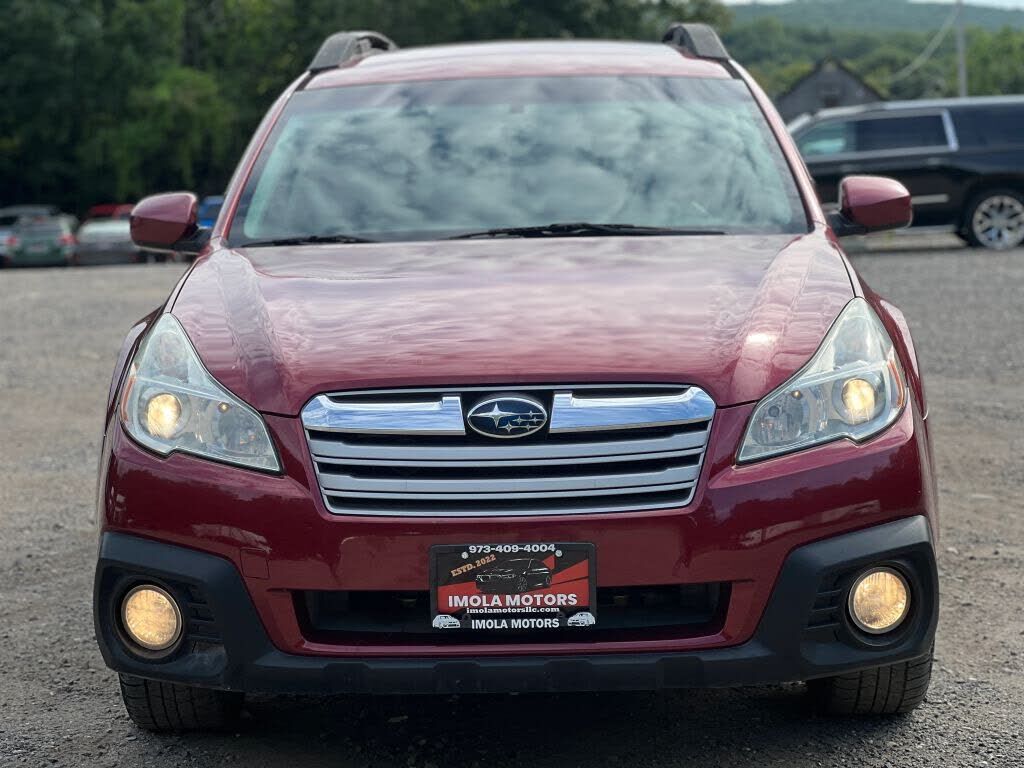 2013 SUBARU Outback