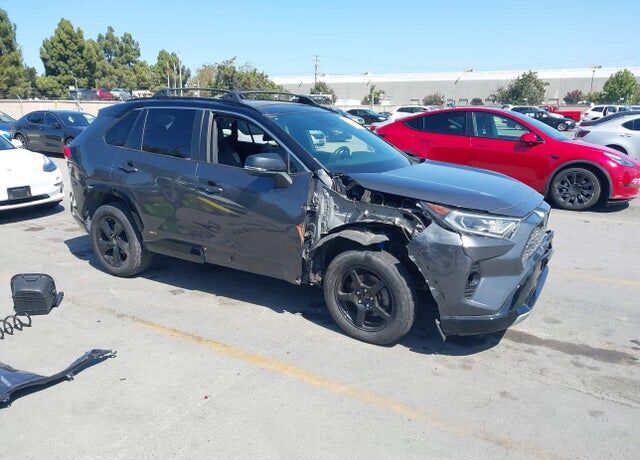 2020 TOYOTA RAV4