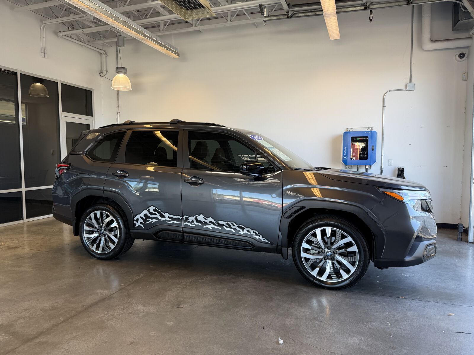 2025 SUBARU Forester