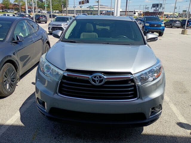 2015 TOYOTA Highlander